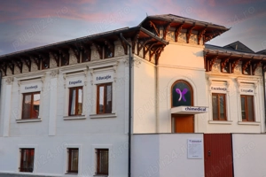Asistentă medicală part time sau full time - imagine 2