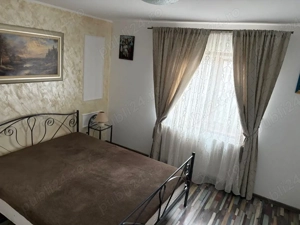 Casa de vanzare - 4 camere - Buhusi - 580 mp - imagine 8