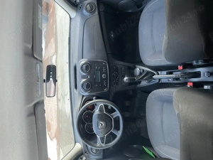 Dacia Sandero an 2020 Proprietar - imagine 10
