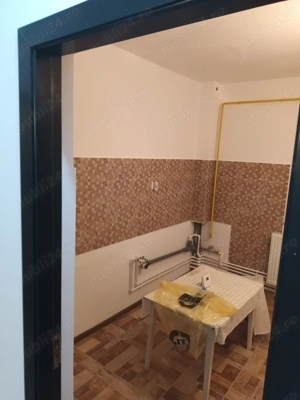 Apartament de 3 camere decomandat, Măcin, Tulcea - imagine 6