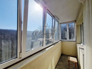 Apartament cu potential, orientare sud-est, 2 balcoane, zona Parang  - imagine 17