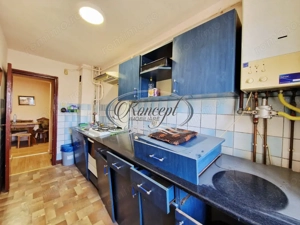 Apartament cu potential, orientare sud-est, 2 balcoane, zona Parang  - imagine 10