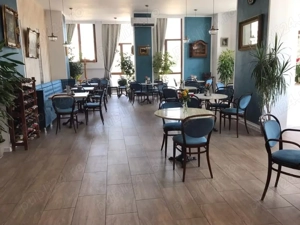 Proprietar închiriez spațiu comercial ultracentral Pașcani  - imagine 4