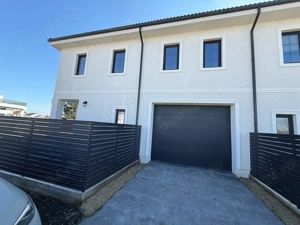 Casa 218mp utili Ghiroda, proprietar