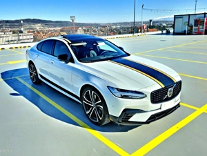 Volvo S90 T8 Ultimate Dark 2024 Plug-in Hybrid