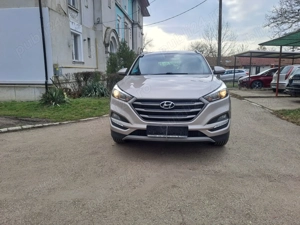 Vand Hyundai Tucson 1.6 benzina  an fabricatie  09.2018, impecabila  - imagine 6