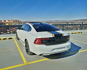 Volvo S90 T8 Ultimate Dark 2024 Plug-in Hybrid - imagine 10