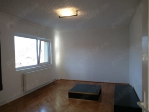 PROPRIETAR vind apartament . Va rog fara AGENTII ! - imagine 4