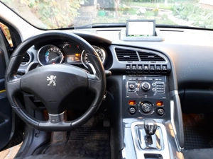 Peugeot 3008- Hybrid4x4 - imagine 5