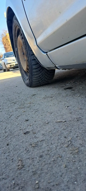 Vand urgent Ford C-MAX 1.6 TDCi 90 CP. fara filtru de particule din fabrica EURO4 - imagine 2