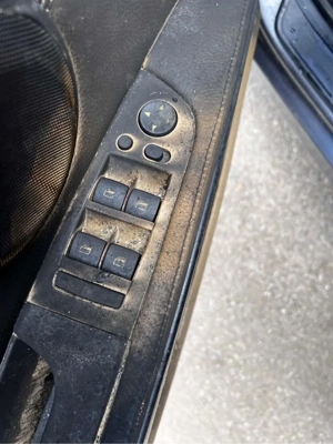 Dezmembrez bmw E90 320d 163cp - imagine 4