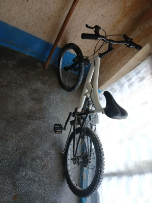 Bicicleta copii 5 - 10 ani