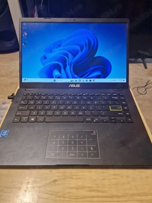 Laptop Asus E410M