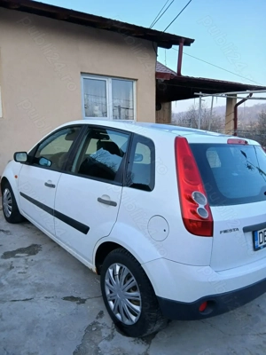 Vând ford fiesta 14 tdci