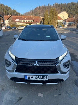 Mitsubishi Eclipse Cross Plug-In Hybrid, an 12  2022 - imagine 6