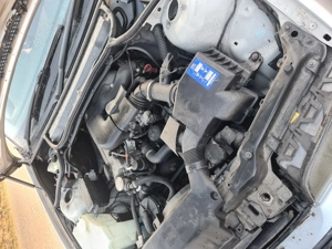 Vand dezmembrez mai multe masini - imagine 3