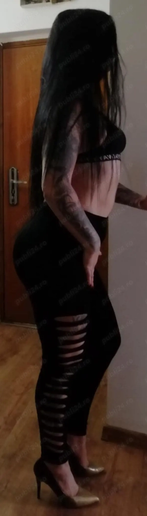 am revenit poze făcute recent Ramona