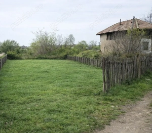 Teren intravilan CENTRAL Castranova   1.145 mp   21.500 euro - imagine 2