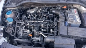 Vând skoda octavia 1.6 tdi combi din2012  - imagine 2