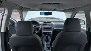 vând skoda octavia 1.6 tdi combi din2012 