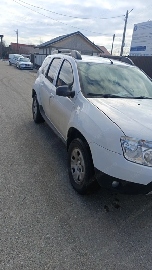 Dacia Duster 2012 - imagine 4