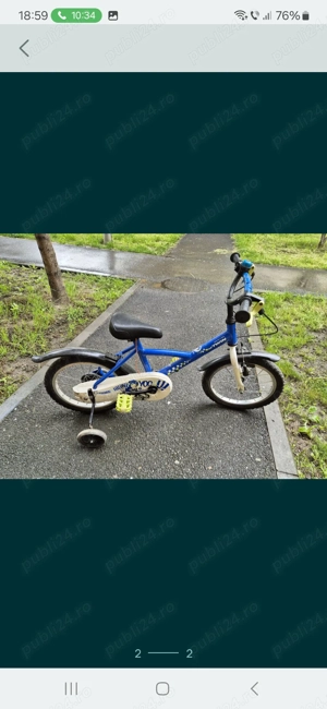 Bicicletă albastră 