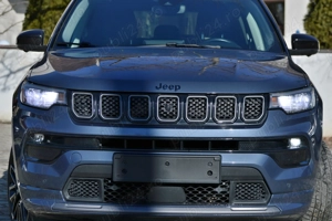 Jeep Compass 4xe S hibrid plug-in An 2022, Volan incalzit, Distronic, Parcare Auto - imagine 10