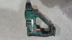 vand rotopercutor Parkside pe baterie