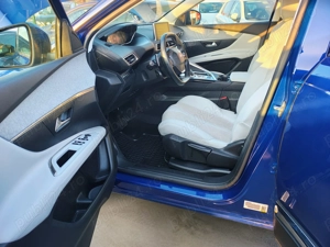 Peugeot 3008 PureTech 130 Stop & Start GPF EAT8 Allure - imagine 11