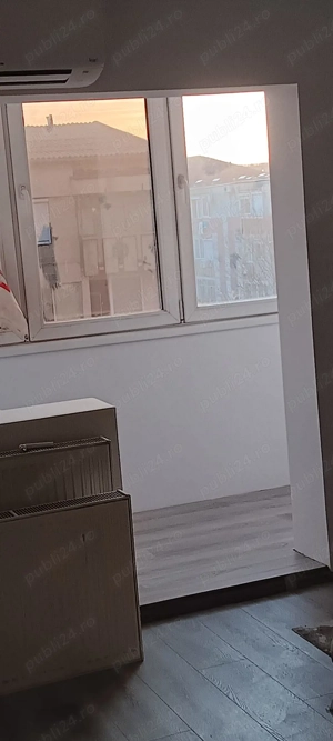 Apartament cu 3 camere decomandat vând s-au schimb (De la Proprietar) - imagine 5