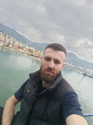 Sunt aici pentru Doamne Domnișoare și cupluri