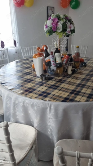 Masa de 12 persoane de evenimente sau curte 