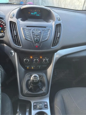 Ford Kuga 1.5 EcoBoost 2x4 Titanium - imagine 9