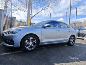 vând Hyundai i30 Fastback  - imagine 4