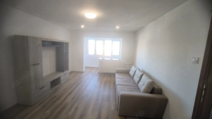 Zona Soarelui, Decomandat, Renovat, Amenajat - imagine 11