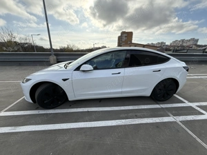 prim proprietar vând Tesla Model 3 SR, baterie 60kw , 300 CP , garantie 11 2027 , 430km range  - imagine 4