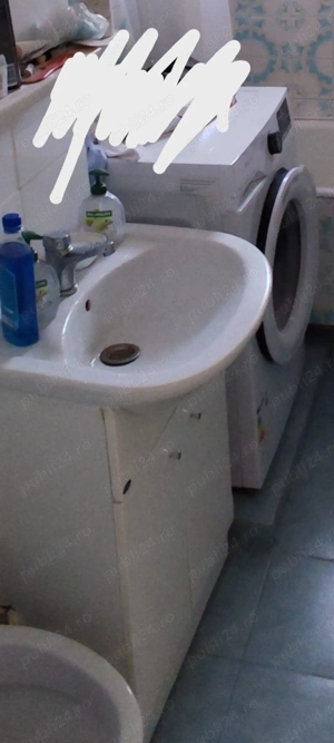 Ofertă: se vinde set de chiuveta,dulapior și rezervor wc 