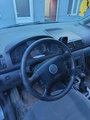 Vând VW Sharan 1.9tdi 131cp 2005 - imagine 4