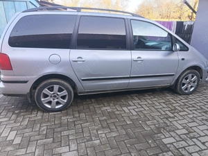Vând VW Sharan 1.9tdi 131cp 2005 - imagine 3