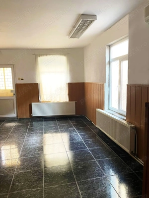 Spațiu ultracentral casă lângă BCR, cu intrare din stradă tip magazin, ideal firmă, birou  - imagine 3