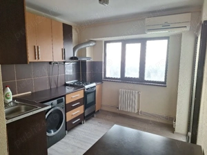 Inchiriez apartament 2 camere mobilat si utilat.