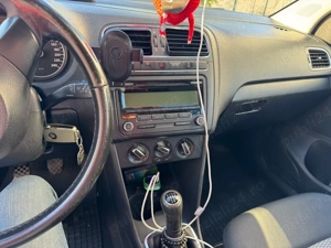 VW Polo 6R 1.2 TDI Bluemotion 2010 - imagine 5