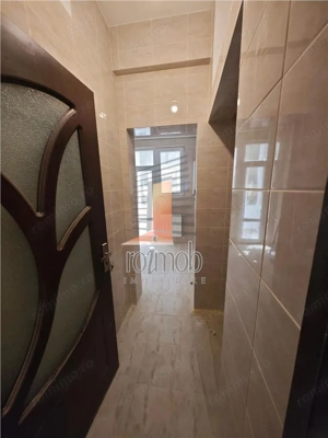 Apartament 3 camere decomandat, renovat, Piata Romana - imagine 4