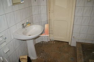 Piata Muncii stradal parter de vila 3 camere 60mp, pretabil birou - imagine 6