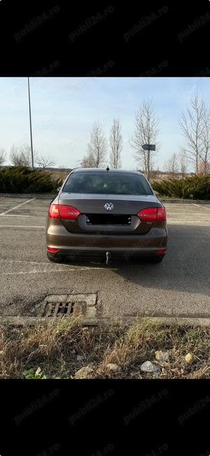 Volkswagen Jetta - imagine 5