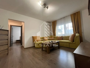 Apartament 2 camere, zona Micalaca