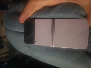 Vând Z flip3 - imagine 2