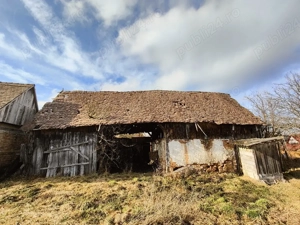 Casa traditionala si 2000 mp teren - imagine 8