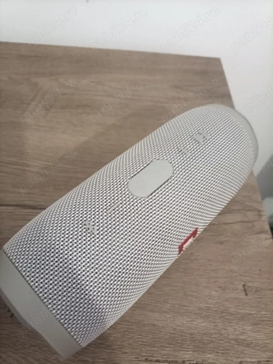 vand boxa JBL charge 3  - imagine 5