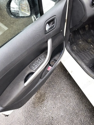 peugeot 308 sw 1.6 diesel 08.2011 - imagine 6